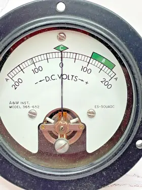 365-652 A&m Intruments Instruments Dc Voltmeter Model #2