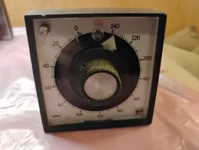 310c105a10px Automatic Timing & Controls Atc Electro Mechanical Counter 0-240 Panel Meter - Fast Ship