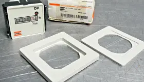 11200003 Coel Dh 1/100 110/60hz Hour Meter
