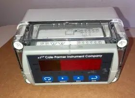 93284-04 Cole-parmer Instrument Company 93284-02 Flow Display Panel Meter 85 To 265 Vac 2 Relays