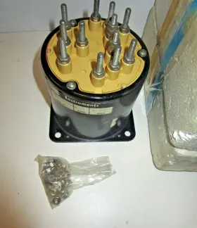 120v5a3p4v Crompton Instruments Type 852-214 New #2