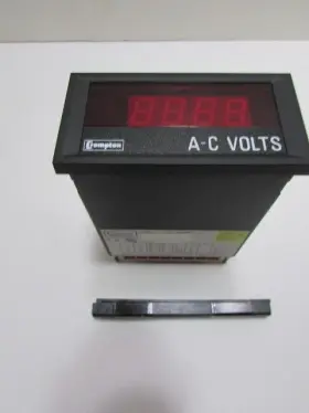 262-dowu-sesf-c6-pq-15 Crompton Panel Meter Instruments 4 Digit Ac Volts Display Type 262-dowu