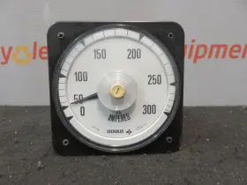 Ab-40p Crompton Byram Gould Panel Volt Meter 0-300 Ac Amp