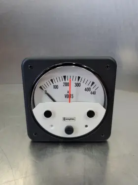 I22501 Crompton Type 077 Cat. No Ac Volt Panel Gauge 440v. 4d-4