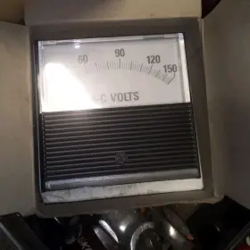 Cler-v3a150 Crompton Modutec 3-1/2 Inch Ac Voltmeter Panel Meter 0-150v 50/60hz Cler-v3a150 Crompton Modutec 3-1/2 Inch Ac Voltmeter Panel Meter 0-150v 50/60hz