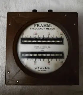 209864 Frahm Antique James G. Biddle Frequency Meter Wood Case 209864 Frahm Antique James G. Biddle Frequency Meter Wood Case