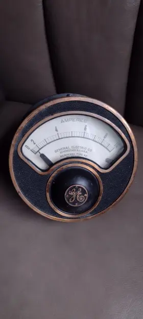216261 Ge Vintage General Electric Co. Large 7 Inch Ampere Meter With Insulators