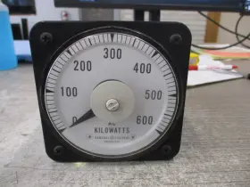 50-103251anff1ctc Ge Ac Kilowattmeter Range 0-600kw Used