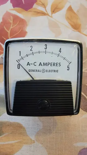 50-152149lszz2 Ge General Electric Panel Meter 0-5ac Amperes 5aca Used