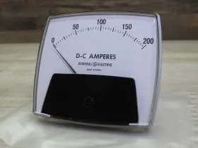 50-171121 Ge General Electric Dc Amperes Panel Meter Model 5 Inch X4 50-171121 Ge General Electric Dc Amperes Panel Meter Model 5 Inch X4