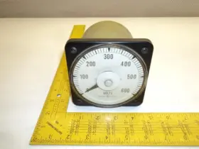 103021pzsj General Electric Ac Scale 0-150v 50/60hz T19200