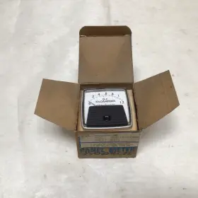 General Electric 50-250229eczz - Panel Meter 0-40 Dc Kilo-amperes J22