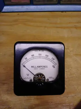 Mr36w200dcmar Hickok Used Meter Dc Milliamperes 0-300 Model 46 Gauge Ham Radio Make Offer