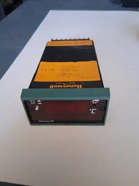 8476-081-017-a-1 Honeywell Digital Indicator 8476-581-002-a