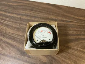 D-1183819y87 Hoyt 0-125 Dc Amperes Meter Gauge 60a D-1183819y87 Hoyt 0-125 Dc Amperes Meter Gauge 60a