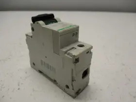 Mros90020623-18438 Industrial Mro Schneider Electric 18438 C120h-c10 10a 230/415v Unmp #3 Mros90020623-18438 Industrial Mro Schneider Electric 18438 C120h-c10 10a 230/415v Unmp #3