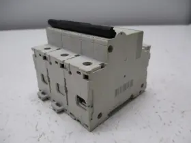 Mros90020834-c120h-c16 Industrial Mro Schneider Electric C120h-c16 16a 415v Unmp #2