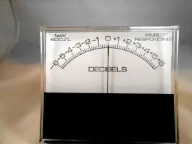 003-005-007 Knknown Audio Level Meter Scale -6 To 6 4 Inch X 3 3/4 Square New Old Stock