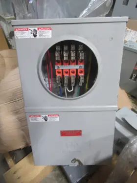 Uc4966-0-wc-21-nst Milbank Instr Rated 8 Term Socket 20 Amp 600 Volt -mb43-new-s