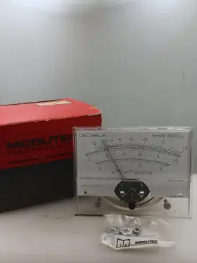 97010001 Modutec 3 3/4 Inch X3 Decibels 1mw 600 Ohms 2nd-3rd Volts Panel Meter M55