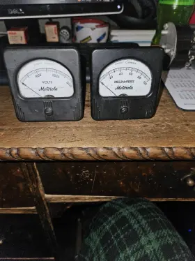 8056 Motorola 2 Vintage Panel Meters Milliamperes 0-100 Volts D. C. 0-3000