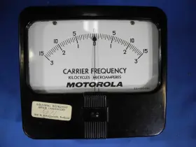 52k863460 Motorola D72501 Simpson Carrier Frequency Gauge Kilocycles Microamperes
