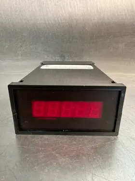 2003b-4 Newport 115vac 4.5 Watts Digital Panel 6.4.5