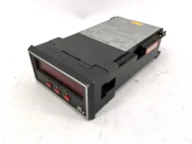 Imd13167 Red Lion Controls Panel / Voltage Meter 120/240vac Imd1