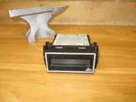 Mdi2t11a Red Lion Controls Used Powers Up Message Display Intelligent Unit