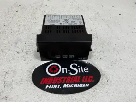 Paxlcru0 Red Lion Controls Dual Counter / Rate Panel Meter 20141 Paxlcru0 Red Lion Controls Dual Counter / Rate Panel Meter 20141