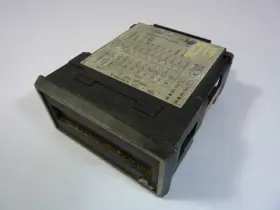 Mci2r11d Red Lion Message Center Panel Meter Used Mci2r11d Red Lion Message Center Panel Meter Used