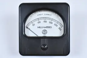 03054 Simpson Vtg 0-300 Dc Milliampere Panel Vu Meter Made In Usa
