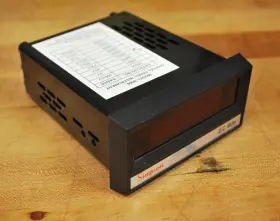 24603 Simpson 2866 Model Digital Panel Meter Catalog # 5vdc 200v - New