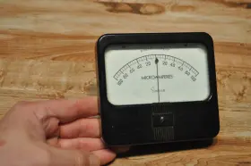 3134 Simpson Model Meter Dc Microamperes Gauge 0-100 Vintage Panel Instrument