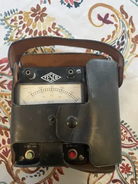 45634 Tesco Vintage Utility Volt Meter For Alternating Current With Leather Case