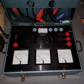 Ia-31 Texion Instruments 3 Phase Analog Direct Meas. Power Analyzer 125 A 600 V 25-60 Hz Cables And Inst
