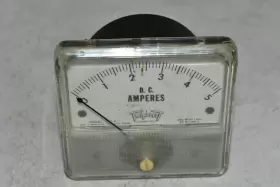 327-u Triplet Ac Volt Meter Panel Gage 0-5 Amps