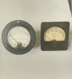 Weston 476/pace Lot Of 2 Vintage Panel Meters Model 476 0-1 Amps Ac/pace Ac Voltmeter