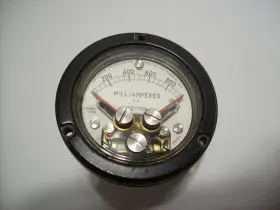 5945-814-4370 Weston Instruments Model 1093 Relay Type-6 D.c. Milliamperes Gauge Scale 0-1000