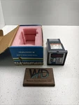 Analogic Monitroller 117VAC Digital Panel Meter AN25C05-1-R-X-P-XX-1-X-X. Fixed Price $104.13.