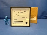 Deif EQ96-X Panel Meter Volt 0-800V. Fixed Price $175.50.