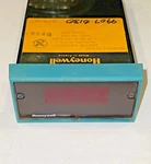 New Honeywell Digital Indicator 8476-081-017-A-1. Fixed Price $85.27.