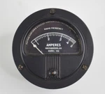 Simpson Amperes Ammeter Radio Frequency Gauge Model 136 MR25B005RLAA 0-5A. Fixed Price $29.69.