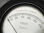 Simpson Panel Meter Volt 0-300VDC Circular, 6904-1, SK-525-5-1. Fixed Price $19.99.