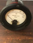 Beckman Volts A.c. Gauge Model 026-3105-3. Fixed Price $20.00.