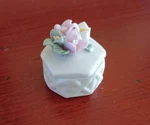 Vintage Enesco Floral 3D Ceramic Miniature Trinket Box -gc. Fixed Price $8.99.